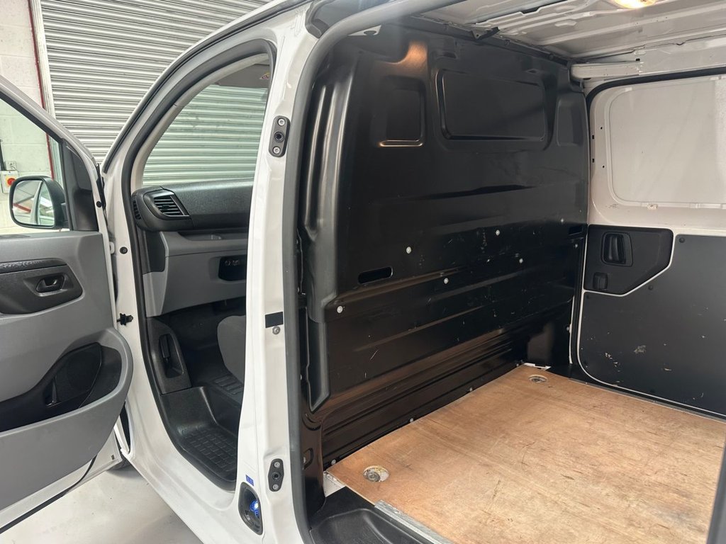 Used Vauxhall Vivaro 2022 for sale - 76356321: Photo 21