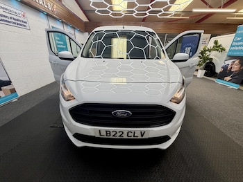 Used Ford Transit Connect 2022 for sale - 79102237: Photo