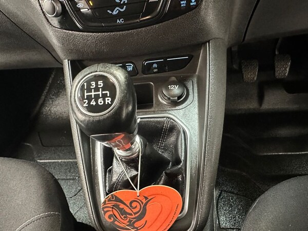 Used Ford Transit Courier 2021 for sale - 75320936: Photo 17