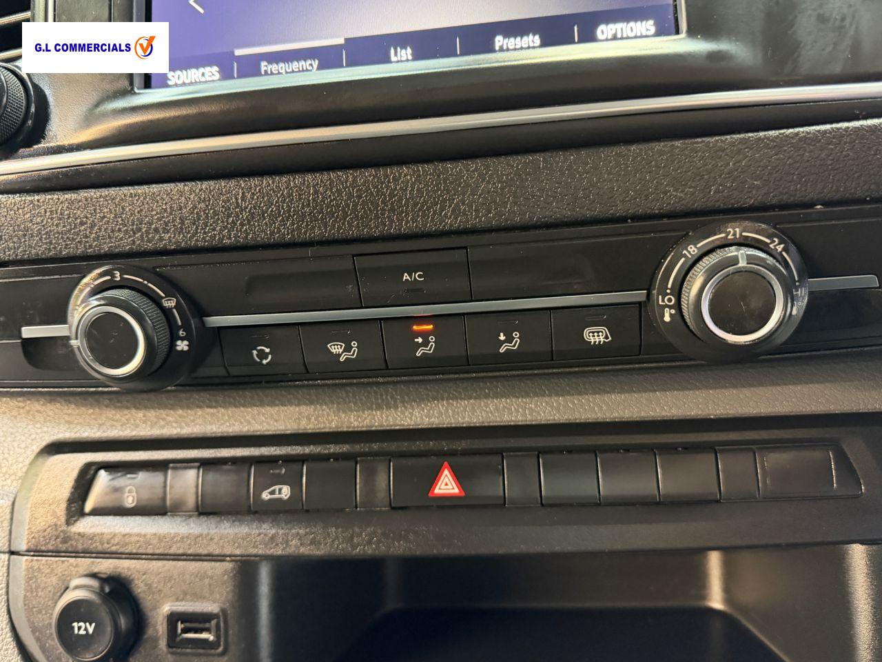 Used Vauxhall Vivaro 2022 for sale - 77950844: Photo 18