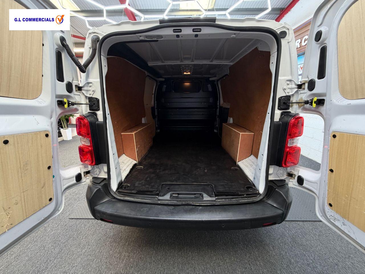 Used Vauxhall Vivaro 2022 for sale - 77950844: Photo 9