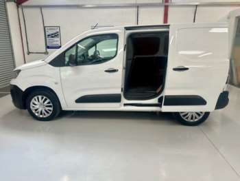 Used Peugeot Partner 2019 for sale - 74512199: Photo