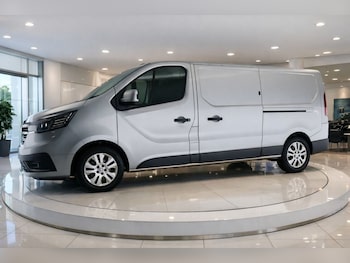 Renault Trafic feature image