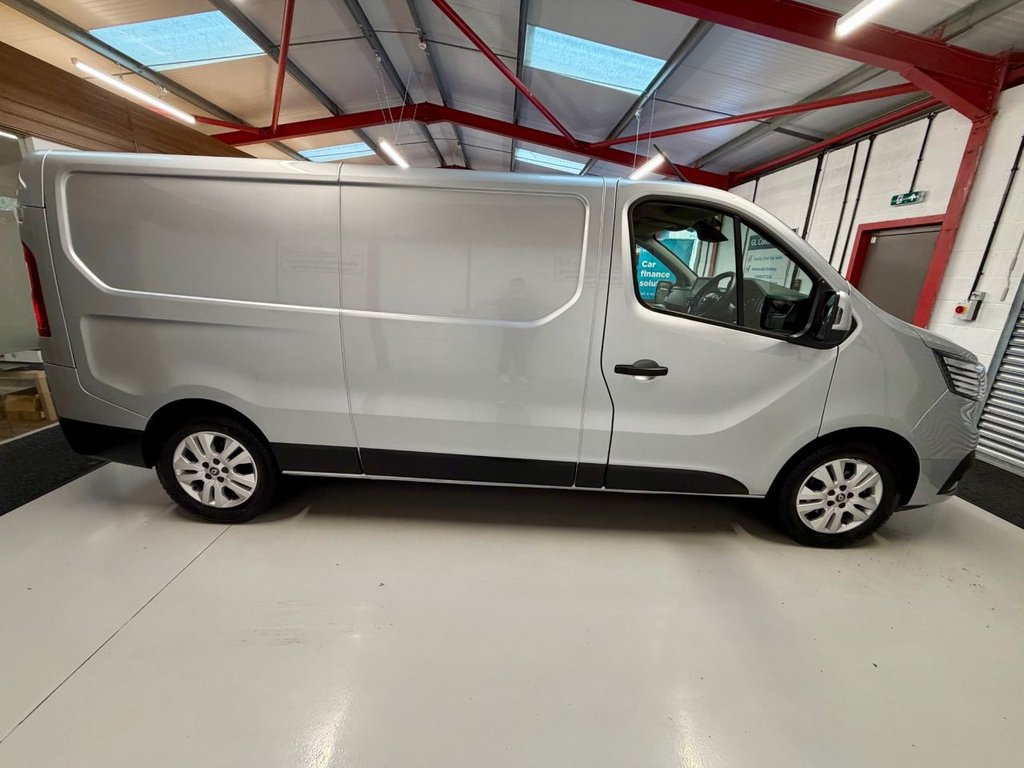 Used Renault Trafic 2023 for sale - 77302839: Photo 8