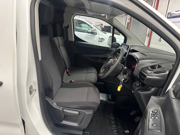 Used Vauxhall Combo 2021 for sale - 76210298: Photo 11
