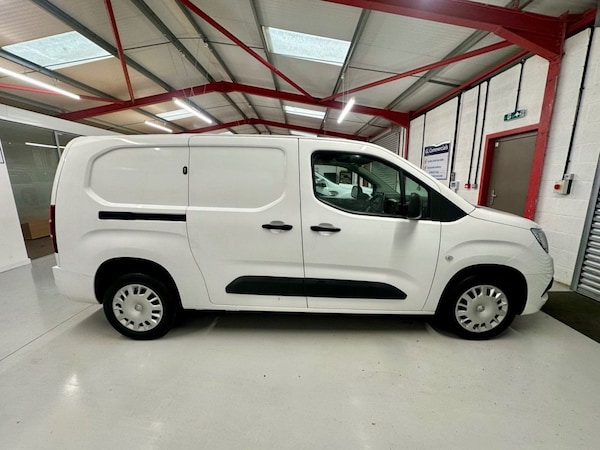 Used Vauxhall Combo 2021 for sale - 76210298: Photo 8