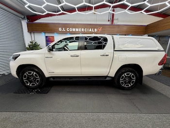Used Toyota Hilux 2023 for sale - 78885757: Photo