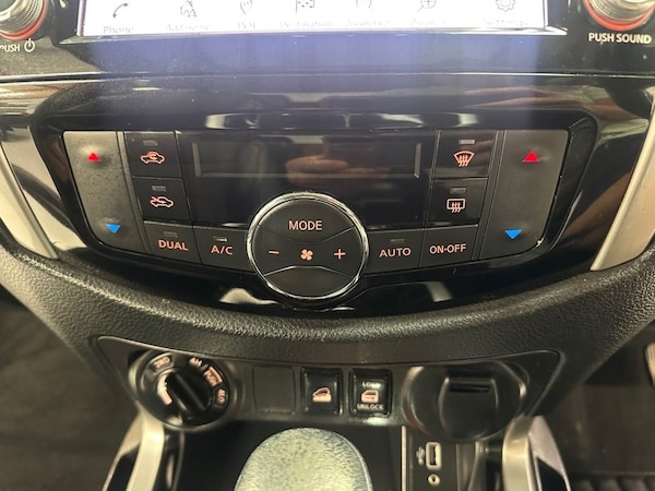 Used Nissan Navara 2021 for sale - 75264141: Photo 22