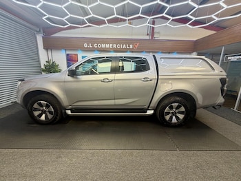 Used Isuzu D-Max 2023 for sale - 79102242: Photo