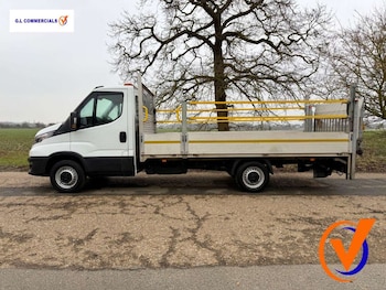 Used Iveco Daily 2023 for sale - 79456408: Photo