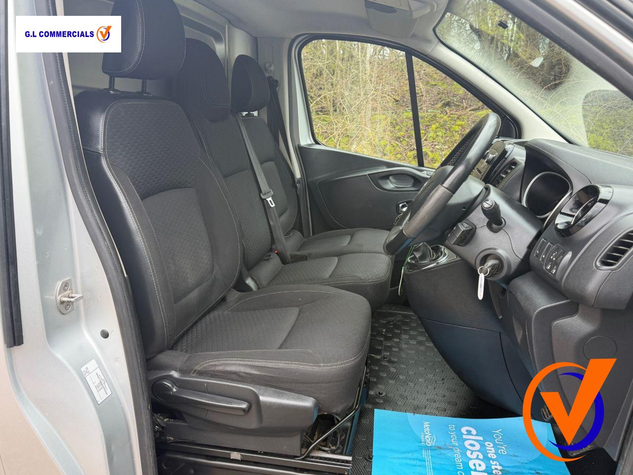 Used Vauxhall Vivaro 2018 for sale - 77950937: Photo 10