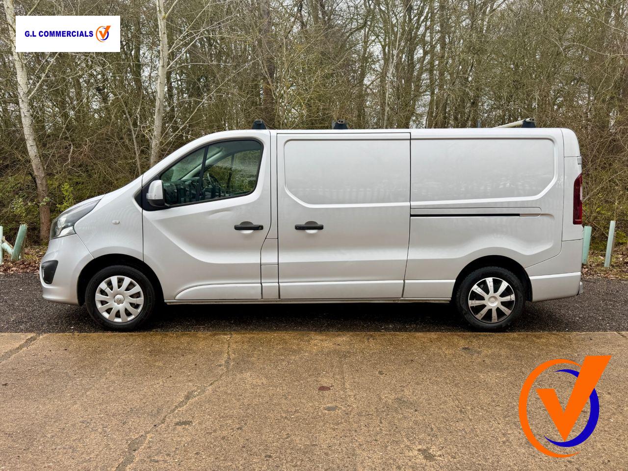 Used Vauxhall Vivaro 2018 for sale - 77950937: Photo 8
