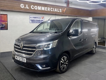 Renault Trafic feature image