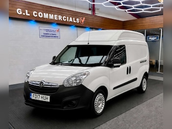 Used Vauxhall Combo 2017 for sale - 79615596: Photo
