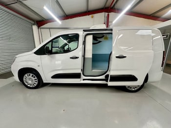 Vauxhall - Combo