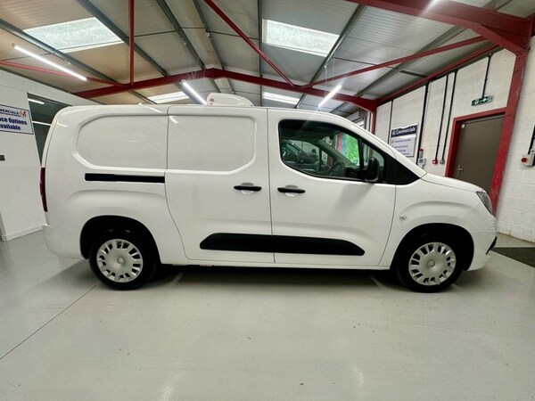 Used Vauxhall Combo 2022 for sale - 76210313: Photo 3
