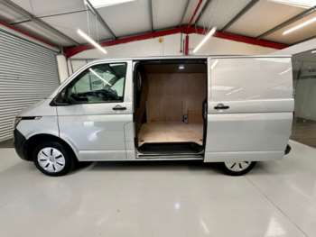 Used Volkswagen Transporter 2021 for sale - 75220709: Photo