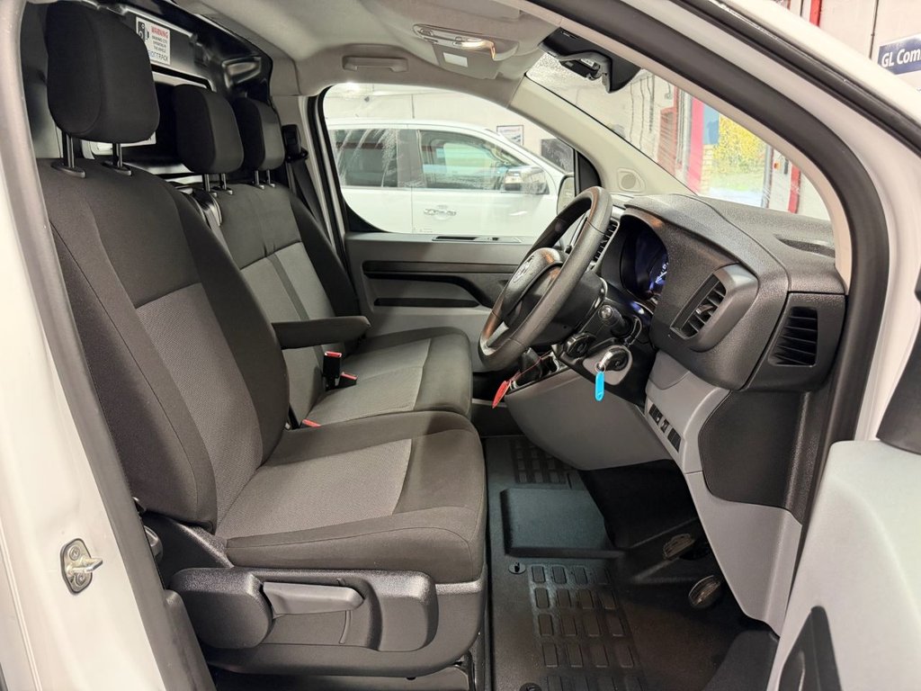 Used Vauxhall Vivaro 2022 for sale - 76323480: Photo 12