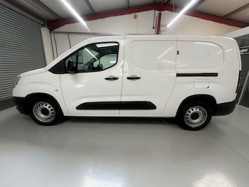 Used Vauxhall Combo 2022 for sale - 75998382: Photo