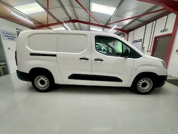 Used Vauxhall Combo 2022 for sale - 75998382: Photo