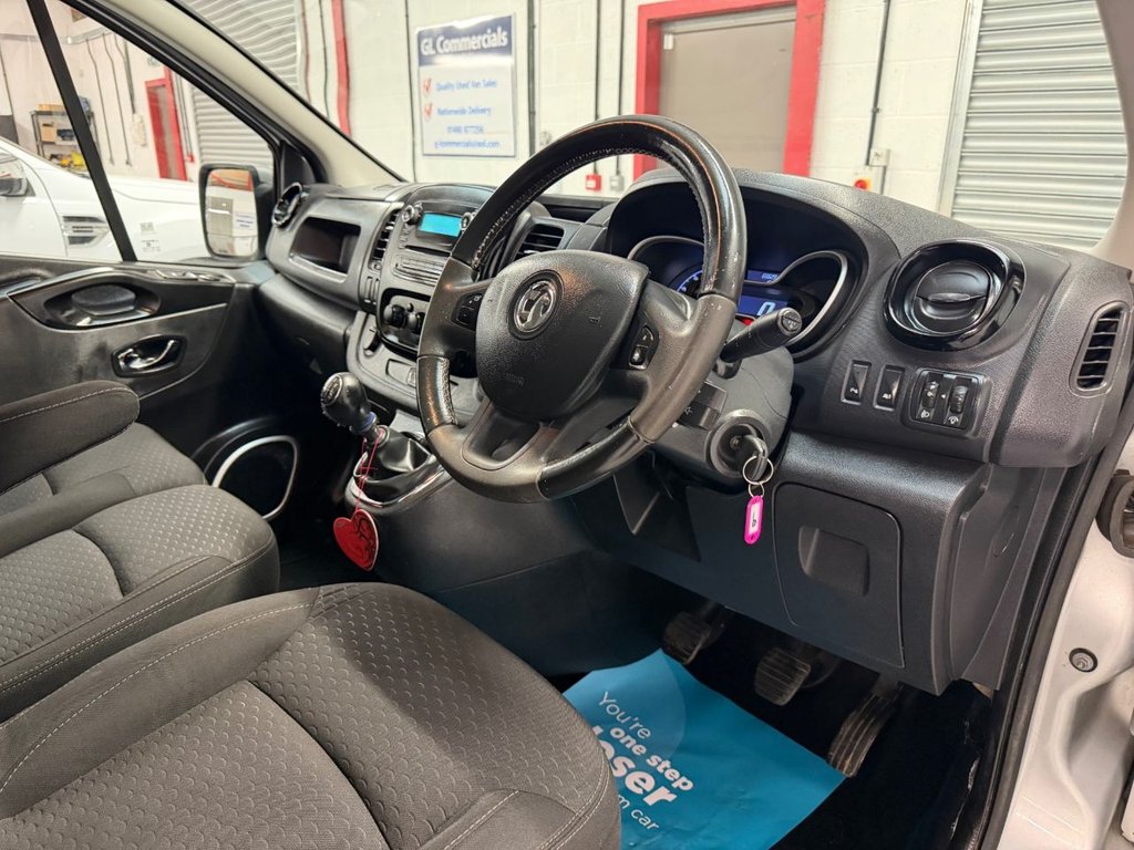 Used Vauxhall Vivaro 2015 for sale - 76454065: Photo 14