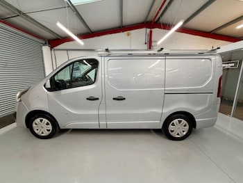 Used Vauxhall Vivaro 2015 for sale - 76454065: Photo