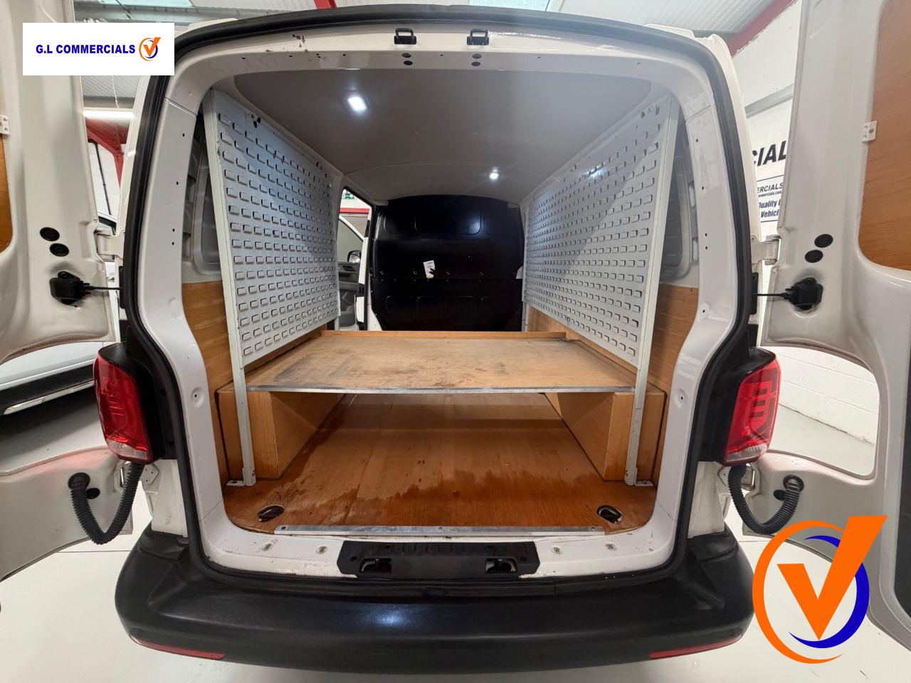 Used Volkswagen Transporter 2021 for sale - 77950943: Photo 10