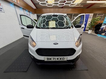 Used Ford Transit Courier 2021 for sale - 77988619: Photo