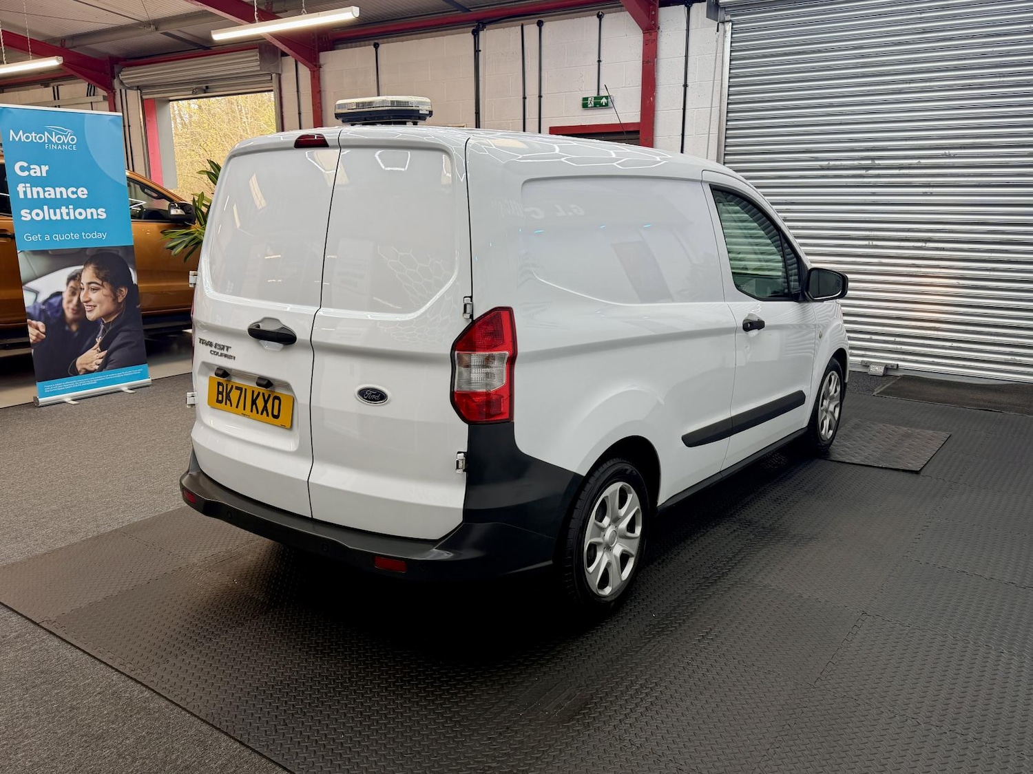 Used Ford Transit Courier 2021 for sale - 77988619: Photo 5