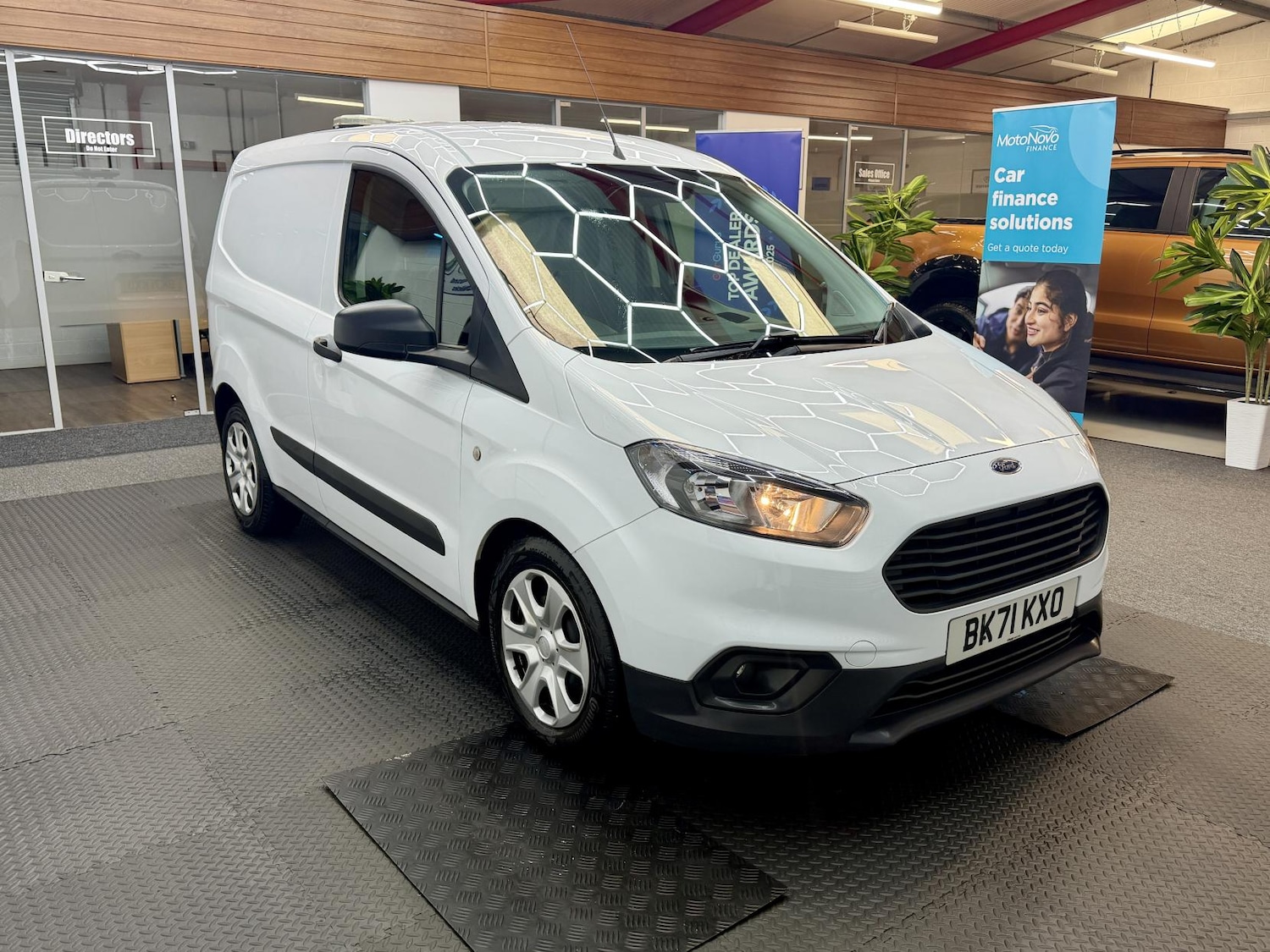 Used Ford Transit Courier 2021 for sale - 77988619: Photo 6