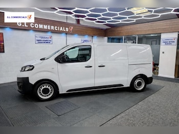 Vauxhall Vivaro feature image