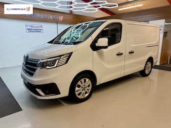 Renault Trafic feature image