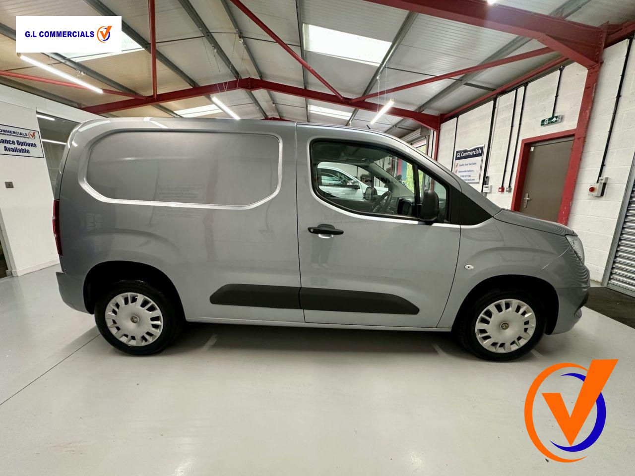 Used Vauxhall Combo 2019 for sale - 77950933: Photo 6