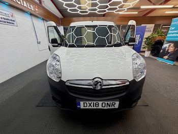 Used Vauxhall Combo 2018 for sale - 77667130: Photo
