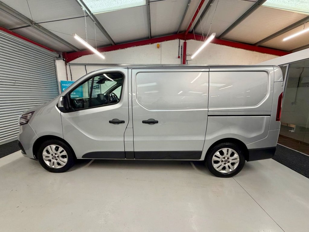Used Renault Trafic 2022 for sale - 76783927: Photo 3