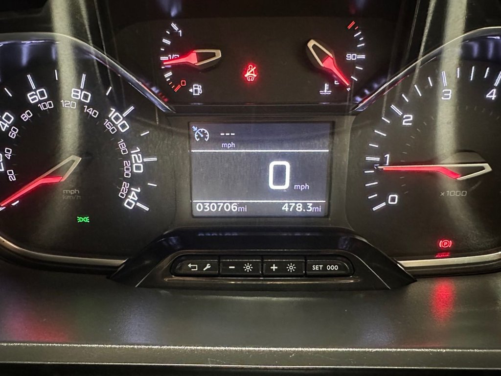 Used Peugeot Partner 2022 for sale - 76029642: Photo 22