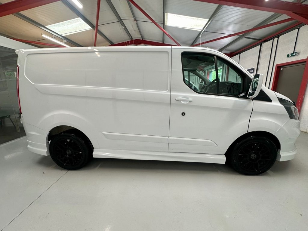 Used Ford Transit Custom 2023 for sale - 76304036: Photo 3