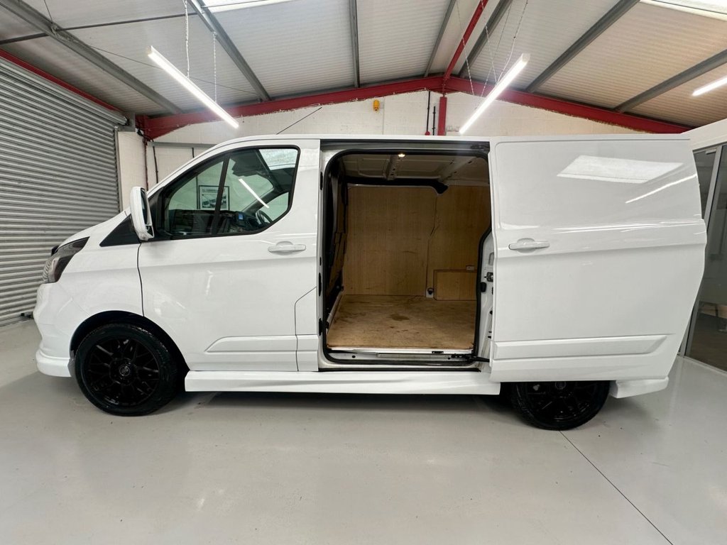 Used Ford Transit Custom 2023 for sale - 76304036: Photo 9
