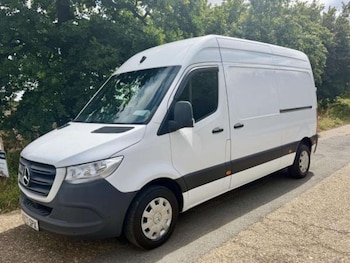 Used Mercedes-Benz Sprinter 2023 for sale - 79456353: Photo