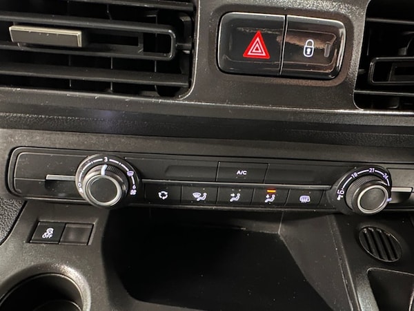 Used Vauxhall Combo 2020 for sale - 76163425: Photo 17