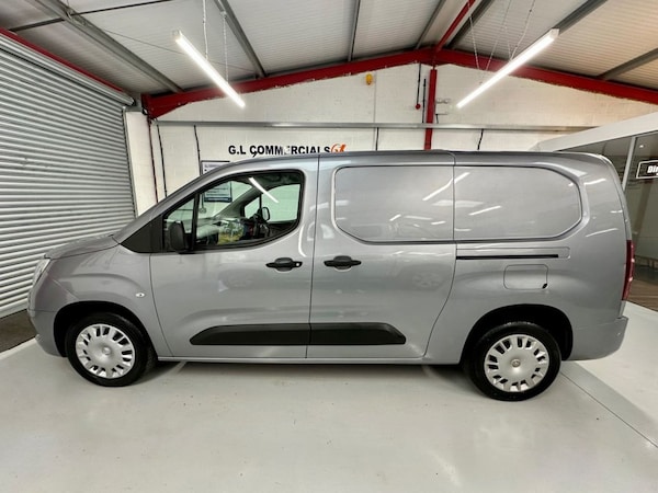 Used Vauxhall Combo 2020 for sale - 76163425: Photo 3