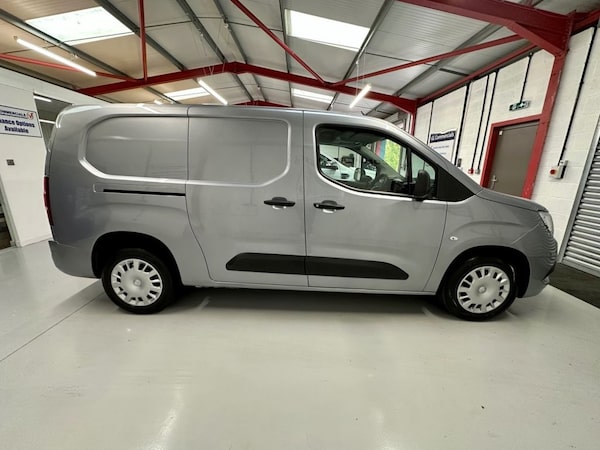 Used Vauxhall Combo 2020 for sale - 76163425: Photo 7