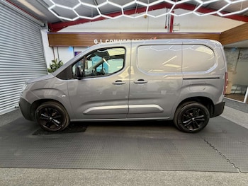 Used Citroen Berlingo 2023 for sale - 79456379: Photo