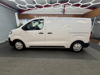 Used Vauxhall Vivaro 2023 for sale - 78240036: Photo