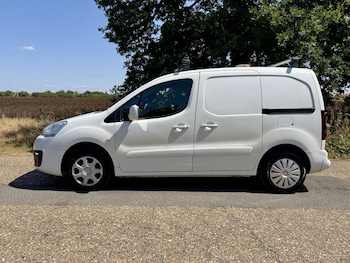 Used Peugeot Partner 2016 for sale - 79264130: Photo