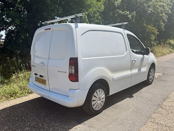 Used Peugeot Partner 2016 for sale - 79264130: Photo
