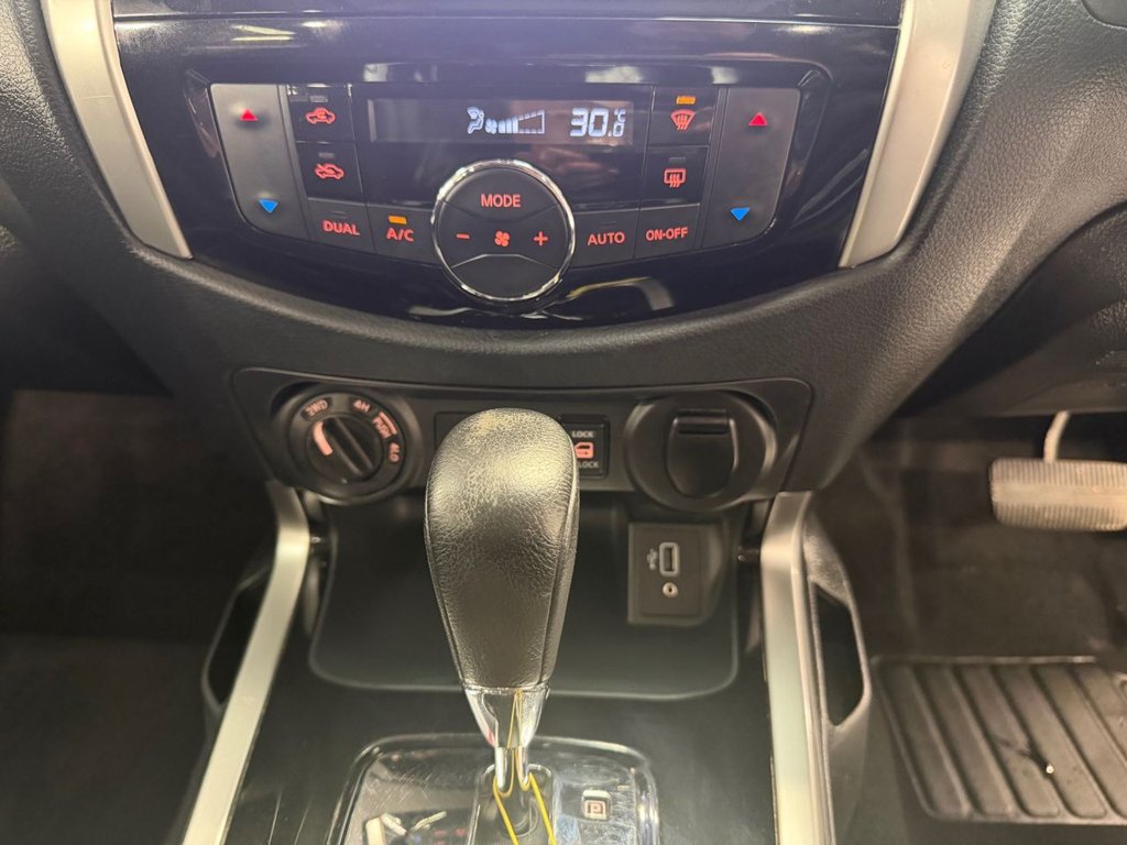 Used Nissan Navara 2020 for sale - 77200245: Photo 25