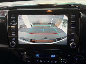 Used Toyota Hilux 2022 for sale - 78412510: Photo