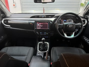 Used Toyota Hilux 2022 for sale - 78412510: Photo