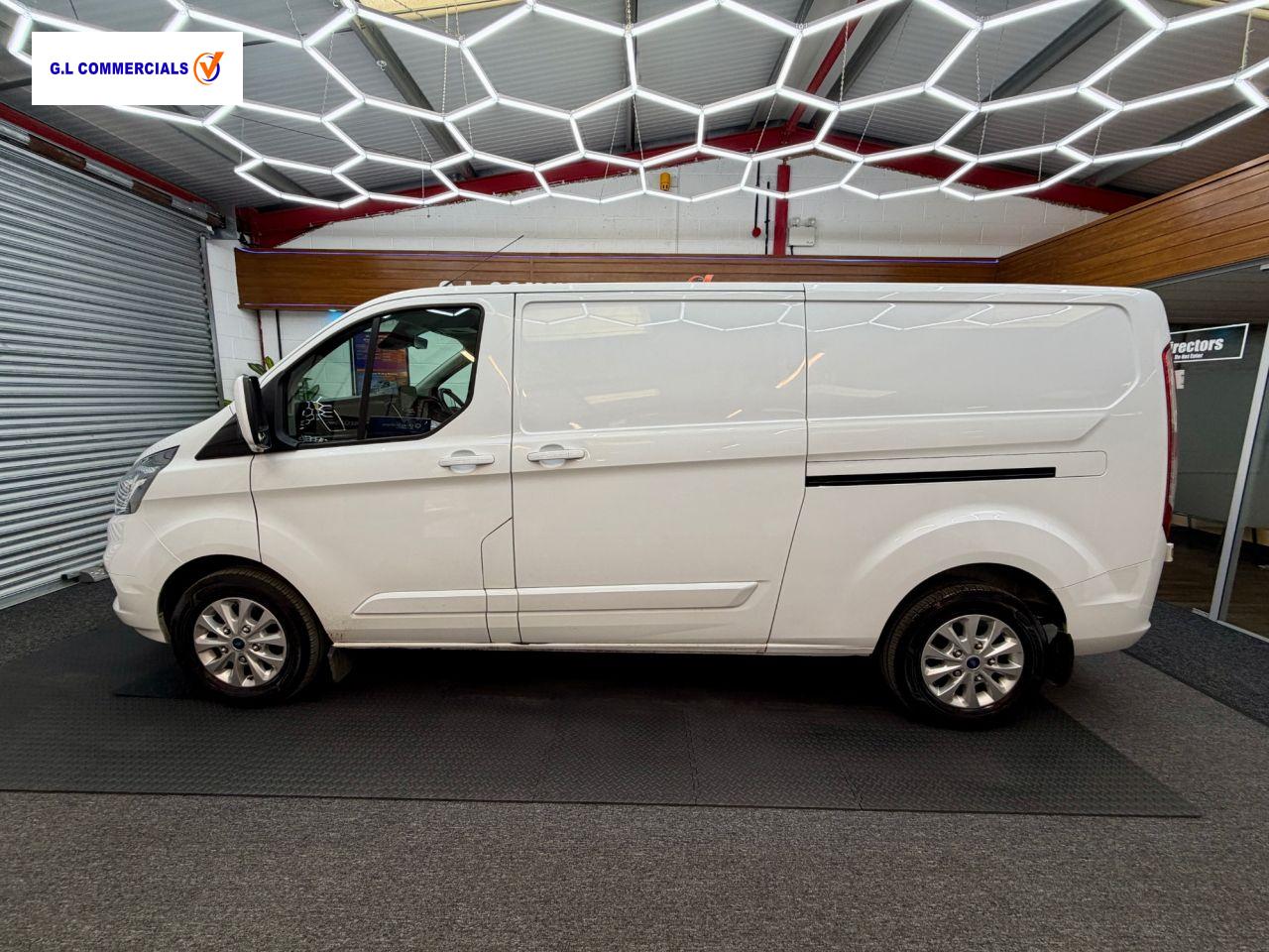 Used Ford Transit Custom 2023 for sale - 77950882: Photo 2